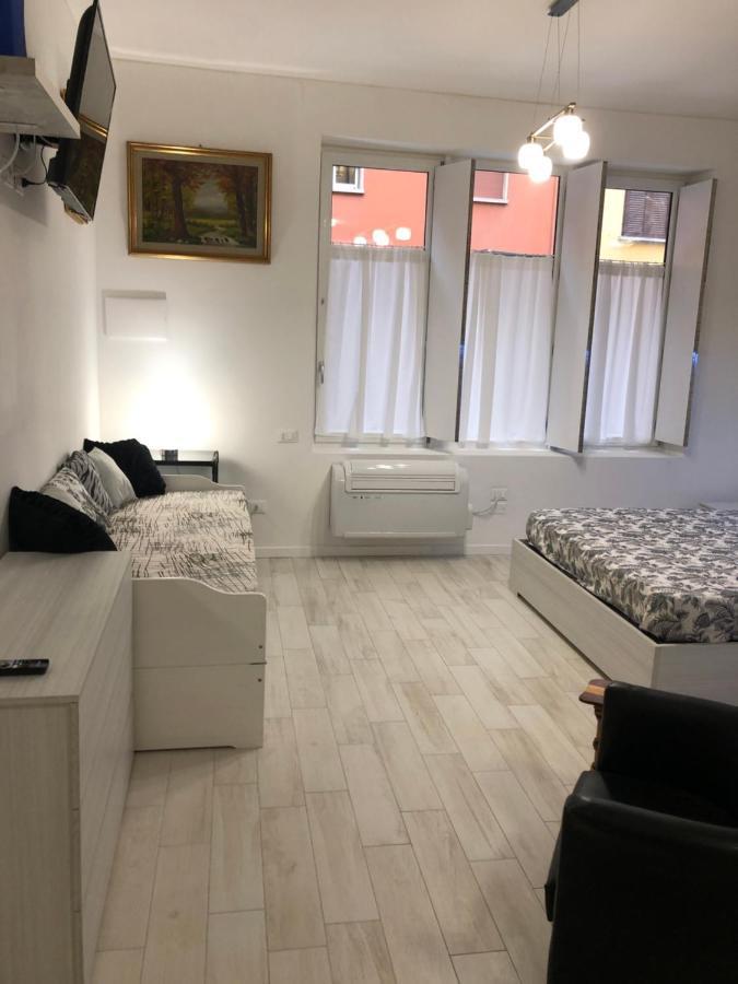 Appartamento House Apartment Tabe Centro ボローニャ エクステリア 写真